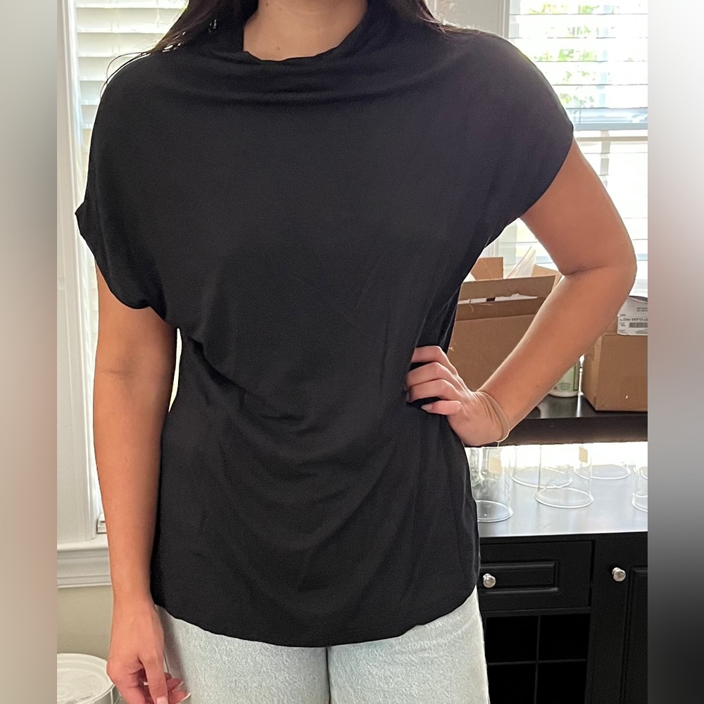 Tahari dressy short sleeve tee neck detail flowy shirt knit fabric soft stretchy